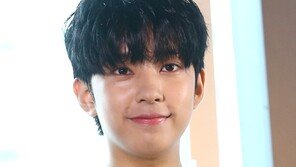 [동아포토]김시현 ‘꽃사슴 눈망울~’