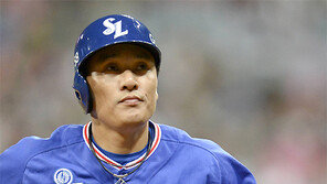 사상 첫 4000루타… 웃지 못한 이승엽