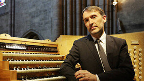 올리비에 라트리 “오르간은 고전음악만? 즉흥연주도 OK”