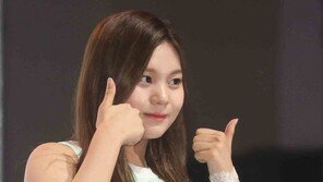 [동아포토]엄지, 쌍엄지 척~