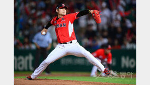 롯데 조원우 감독, “손승락 고생+희생 고맙다”