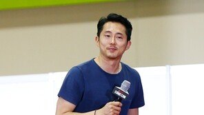 [동아포토]스티븐 연 ‘코믹콘 뜨겁게 달구는 등장’