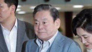 이재용 말실수 탓 이건희 건강 억측 난무…관계자 “아주 양호, 휠체어도 타”
