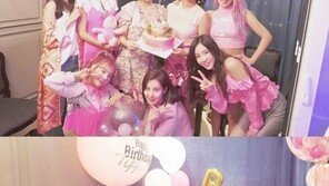 “우리 모두, 핑크”…‘소녀시대’ 완전체, 10주년X티파니 생일 파티 
