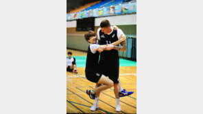 현대캐피탈, ‘11번 바로티’ 기초부터 다시 만든다