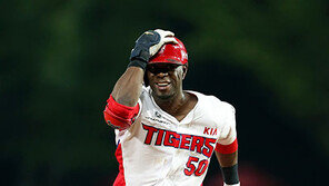 사이클링히트와 20-20, 버나디나를 설명하는 기록