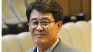 신동욱, 김광수 의원 해명에 “자살 막으려다 손 다친 의인 흉내내기 꼴”