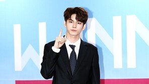 [동아포토]워너원 옹성우 ‘만화 찢고 나온 비주얼~’