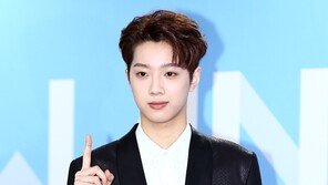 [동아포토]워너원 라이관린 ‘현실감 제로 CG 비주얼’