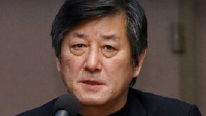 부산영화제 사무국 직원들 “이용관 조속 복귀 요구”