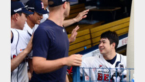 ‘신기록 달성’ 김재환, 기록행진은 계속 된다