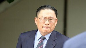 군 검찰, 박찬주 대장 공관 등 5곳 압수수색 ‘현역 대장 상대는 이례적’