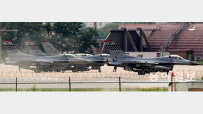 문재인 대통령 “전쟁불가” 이틀만에… 트럼프 ‘전쟁불사’ 작심경고