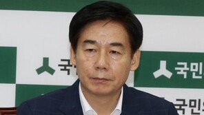 이용호 “문재인 케어, 대통령이 선심 쓰고 부담은 국민이 지는 꼴 될까 우려”