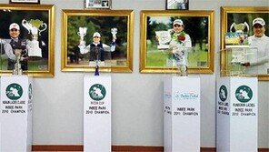 박인비 “KLPGA 트로피 좀 품어봤으면…”