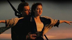 케이트 윈슬렛 “TV서 타이타닉 나오면 채널 돌리라고 한다” 왜?