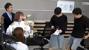 나혼자산다 헨리 깔창본 멤버들 “하이힐이야? 고산병 걸리겠네”