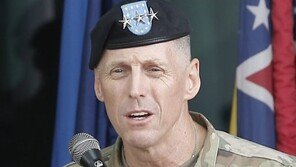 “사드 반대 주민에 ‘웃음’ 부적절” 美 사령관 사과에…주민들 “진정성 無” 싸늘