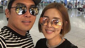 채리나♥박용근, 공항서 ‘부부샷’…“패셔니스타 부부”