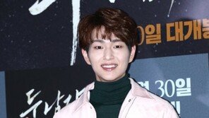 샤이니 온유, 강남 유명 클럽서 女 성추행 혐의로 입건