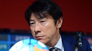 신태용 모험축구 잊어라…‘이기는 축구’만이 살 길