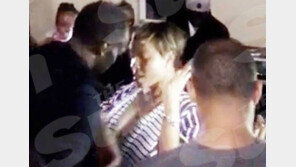 “고꾸라진 볼트 밤샘파티 때문”