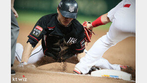 도루로 2명 잃은 김진욱 감독 “뛰는 야구 계속된다”