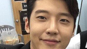 ‘아이비의 8세 연하 연인’ 고은성, 누구? 훈훈한 외모의 ‘뮤지컬계 아이돌’