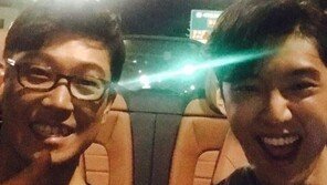 ‘아이비의 ♥’ 고은성, SNS서 훈내 발산…옆 사람은 누구?