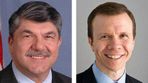 “정부 자문직 사퇴” 美 CEO들 ‘脫트럼프’ 행렬