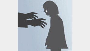 성추행 의혹에 자살한 교사 부인 “‘야자’ 하기 싫은 학생들 거짓말로 시작”