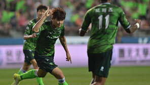 전북 김민재 “전북 훈련 8할은 연습경기…국가대표 FW 막다보니 실력 늘었죠”