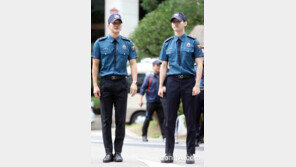 [동아포토]최시원-최강창민, 만기 전역.. 이제 사회인