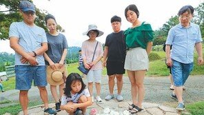 ‘택시운전사’ 1000만명 감동, 추모 발길로 이어진다