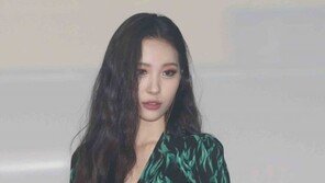 [동아포토]선미, 시크한 ‘가시나’