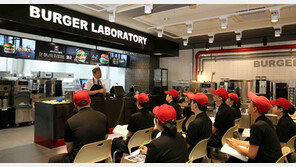 [Food&Dining3.0]하절기 식중독 주의보…롯데리아, 식품안전 관리 강화