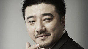 [연예 뉴스 스테이션] 배기성, 12세 연하 여친과 11월 결혼