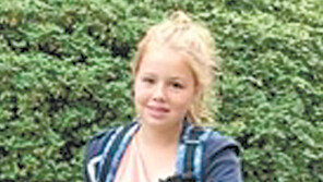 여고생 된 네덜란드 공주, 입학 첫날 자전거로 등교