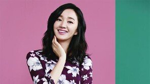 [단신]올리비아로렌, 가을 화보 공개 外