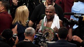 메이웨더 은퇴선언, 벌써 3번 째…이번엔 진짜 은퇴일까?