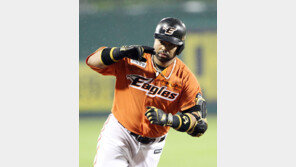 [런다운] 로사리오 “대주자 OK!” 한화의 슬픈 현실