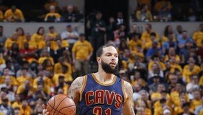 세월 앞에는 장사 없네…데론 윌리엄스의 몰락