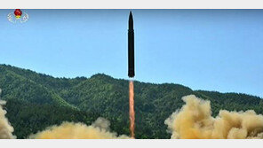 북한 미사일, 日 통과…靑, NSC 상임위 열어