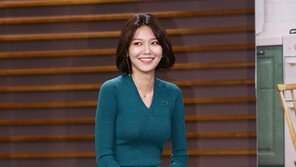 [동아포토]최수영 ‘가을 향기가 폴폴~’