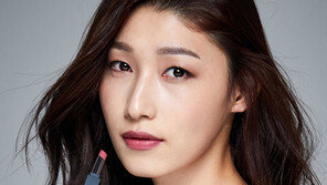 CJ오쇼핑 ‘셉’, 새 모델로 배구선수 김연경 발탁