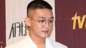 유아인, 이창동 영화 ‘버닝’으로 돌아온다