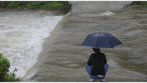 물에 빠진 초등학생 구한 택배기사 “심장 터질 것 같아 물불 안 가리고…”