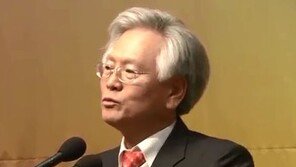 고영주 “文대통령은 공산주의자”