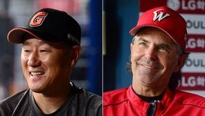 [비하인드베이스볼] 감독님의 휴대폰은 안녕하십니까?