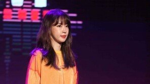 [동아포토]전지윤, 빛나는 솔로